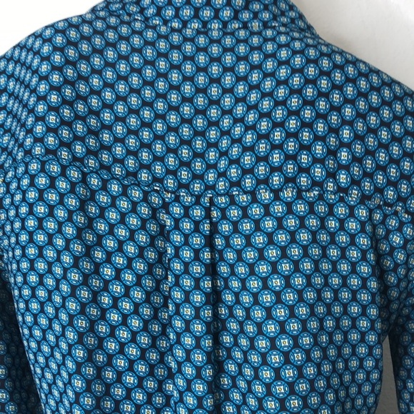 Forever 21 Wrap Style Medallion Print Career Top Blouse Shirt Sz S - Picture 7 of 11
